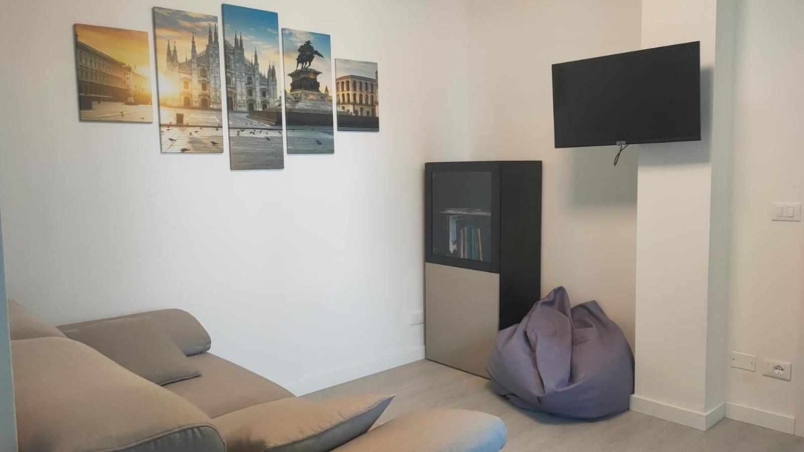 Bilocale Metro 4 - Linate Airport E Duomo 10 Min Apartment - Milan — Photos 3